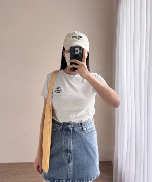 麵包刺繡合身tee